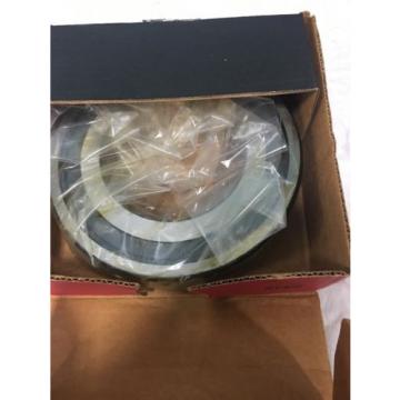 McGill SB 22222 C3 W33 SS Spherical Roller Bearing SB22222C3W33SS