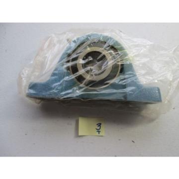 NEW IN BOX CGILL NYLA-K PILLOW BLOCK C-25-1-1/4   (116)